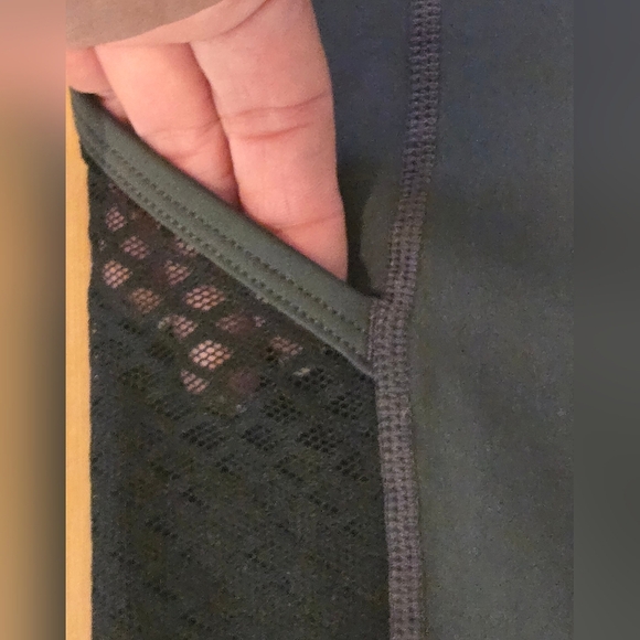 NWOT Nike Pro Dark Gray Leggings - Picture 7 of 10